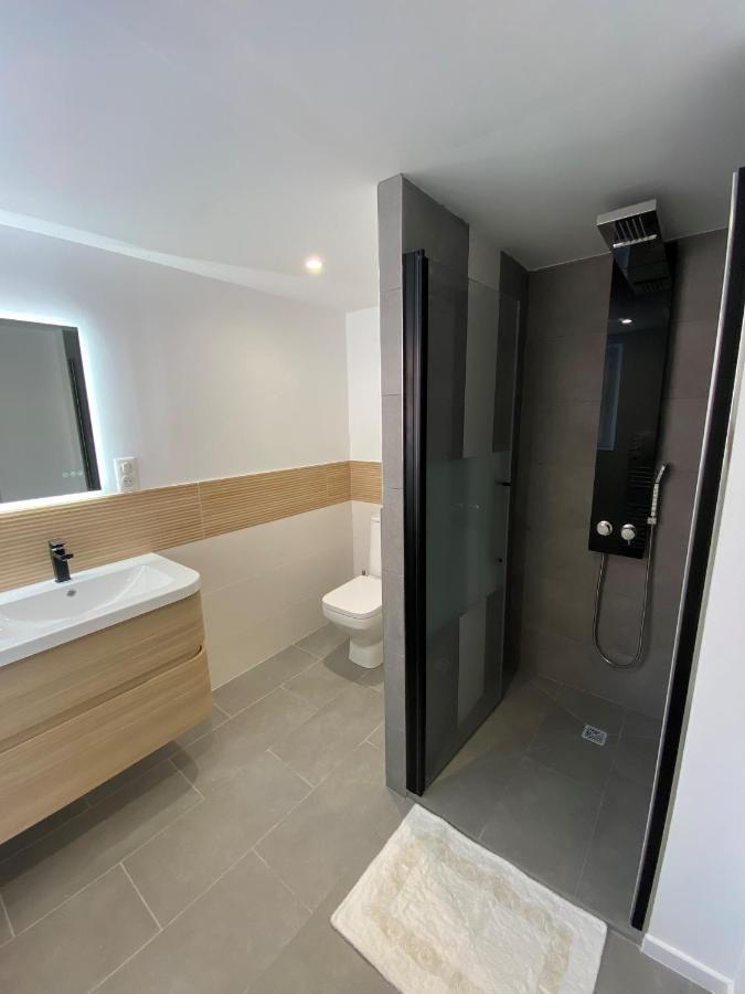 Appartement Rez De Villa Proche Port Et Plages De Sanary Экстерьер фото