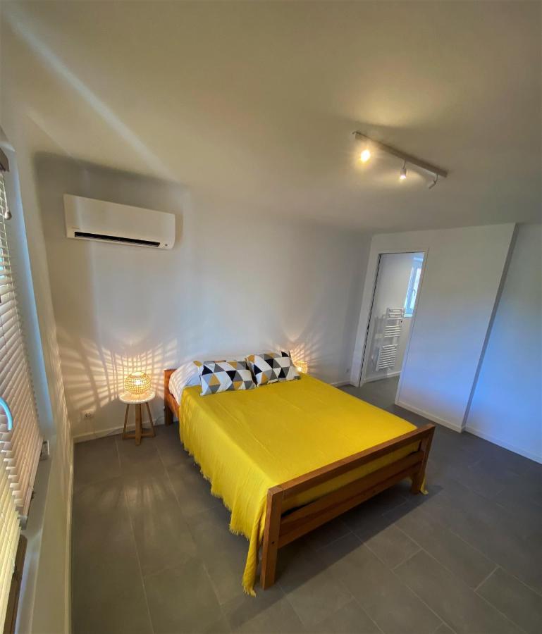 Appartement Rez De Villa Proche Port Et Plages De Sanary Экстерьер фото